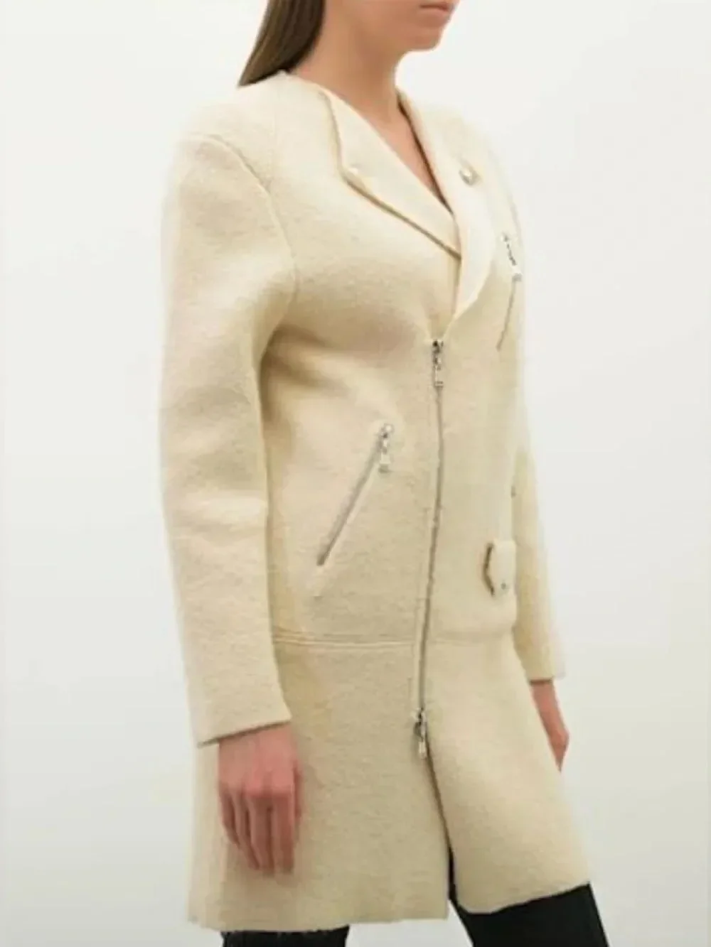 Louis Vuitton elegant cream